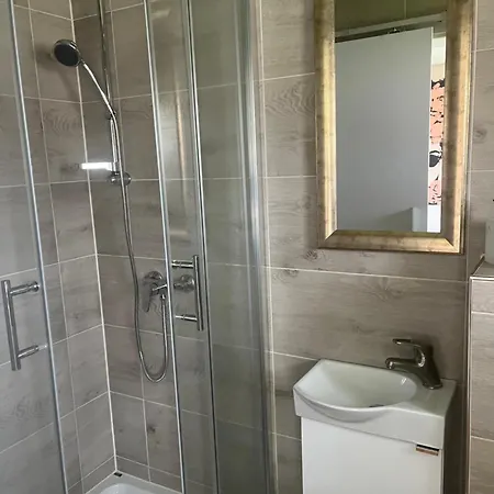 Pansiyon Appartementshaus Vlora *