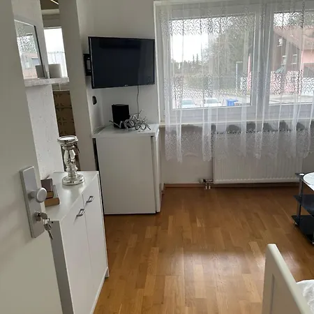 Appartementshaus Vlora ホームステイ